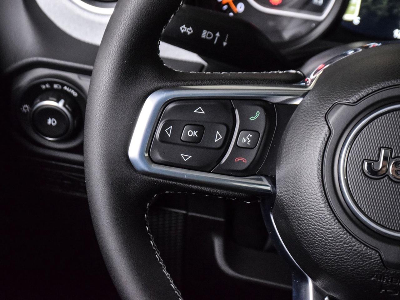 2025 Jeep Wrangler SAHARA 4DR 4X4 Photo