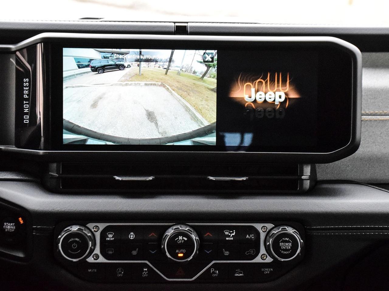 2025 Jeep Wrangler SAHARA 4DR 4X4 Photo