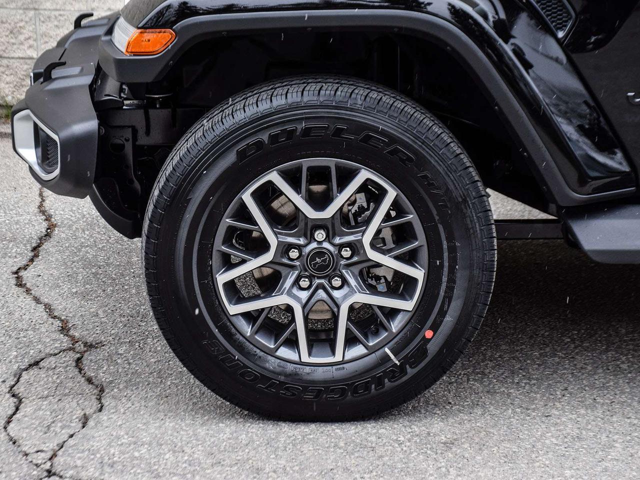 2025 Jeep Wrangler SAHARA 4DR 4X4 Photo