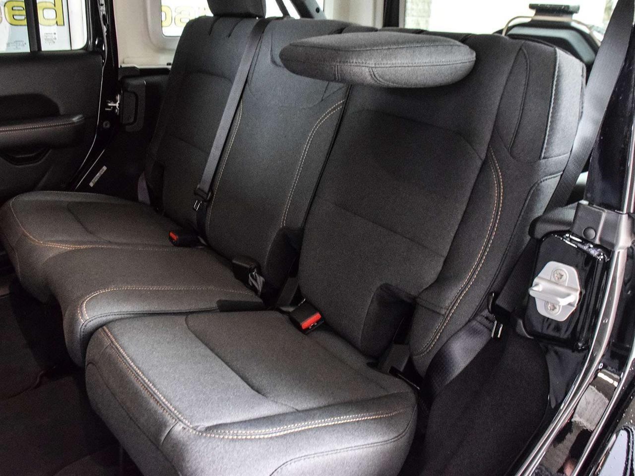 2025 Jeep Wrangler SAHARA 4DR 4X4 Photo