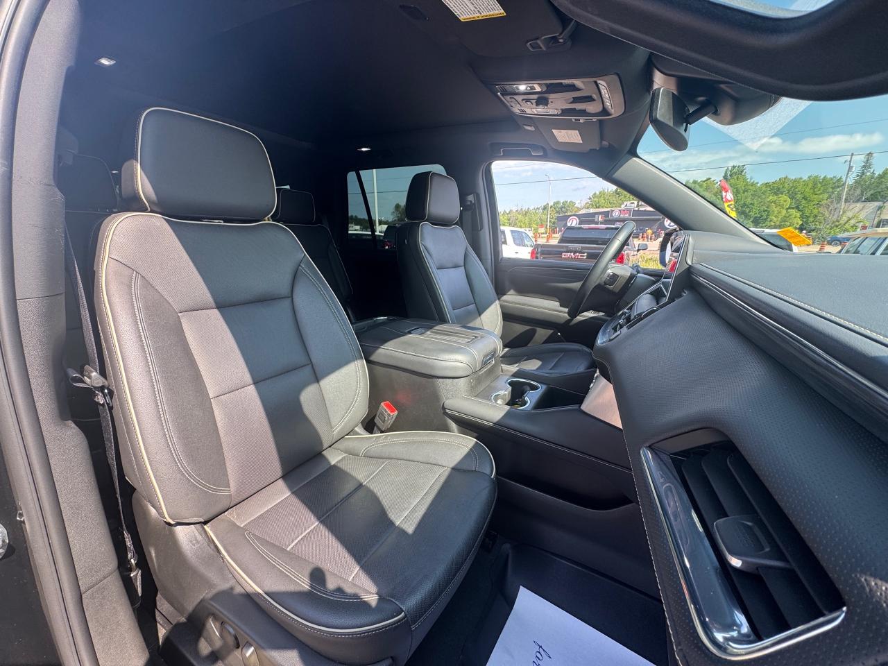 2023 GMC Yukon SLT 4X4 Photo