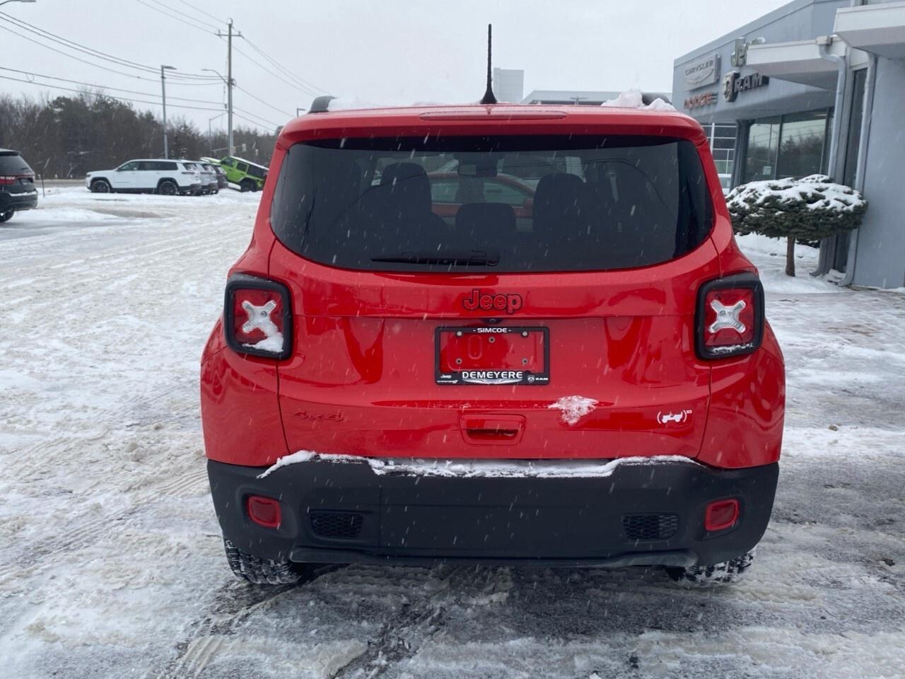 2023 Jeep Renegade (RED) Edition 4x4 *Ltd Avail* Photo