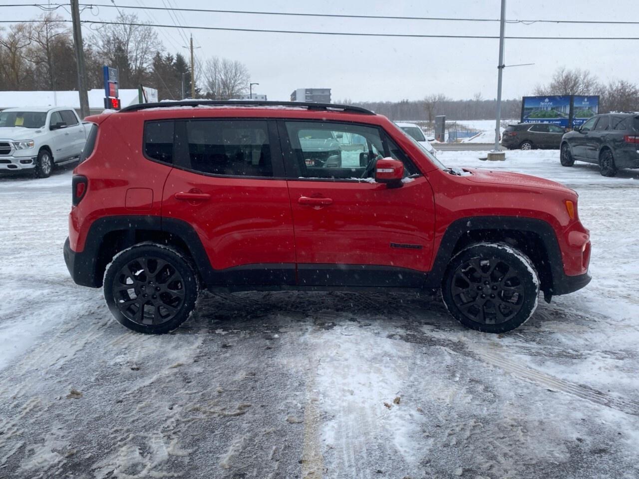 2023 Jeep Renegade (RED) Edition 4x4 *Ltd Avail* Photo