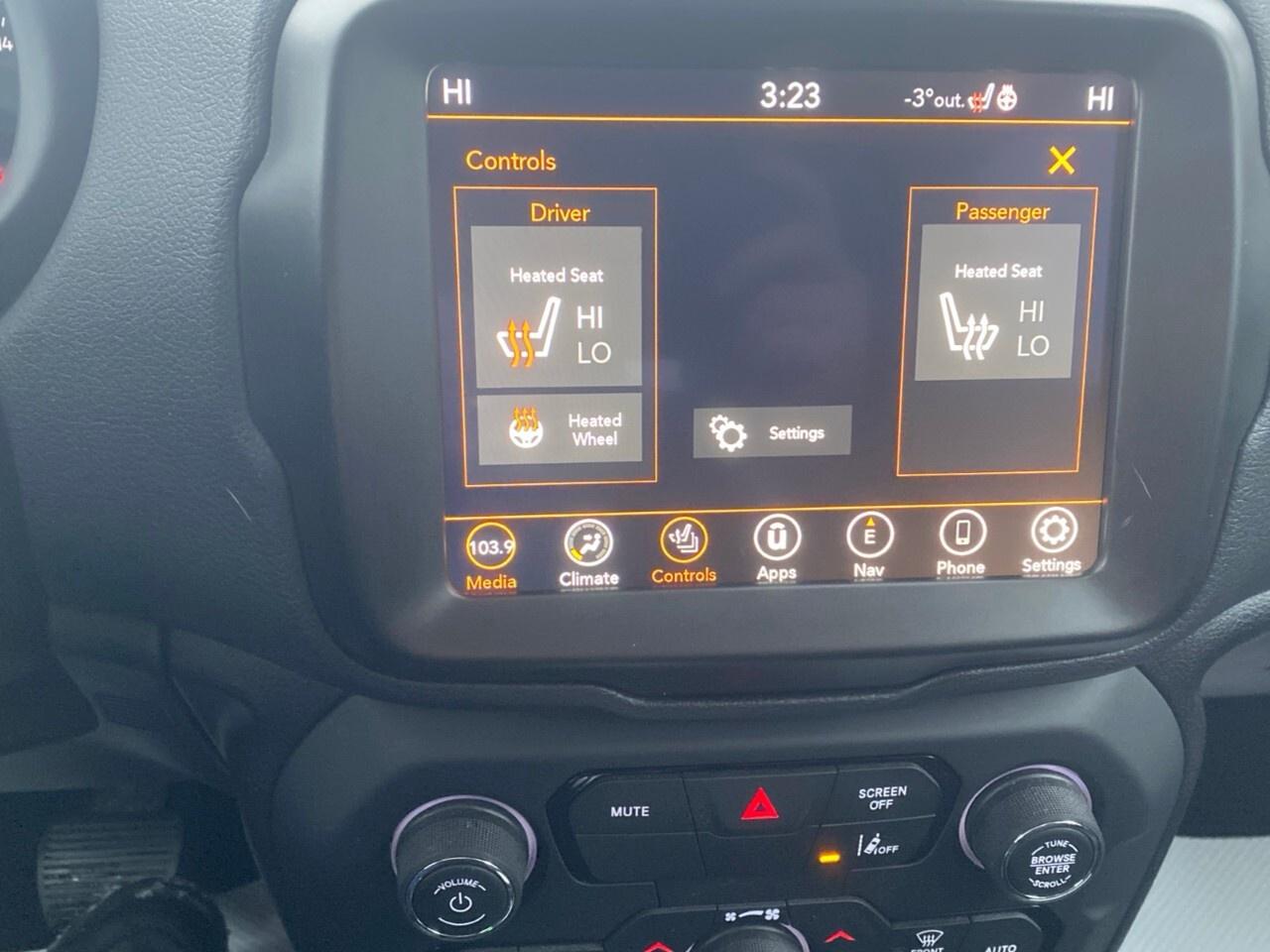 2023 Jeep Renegade (RED) Edition 4x4 *Ltd Avail* Photo