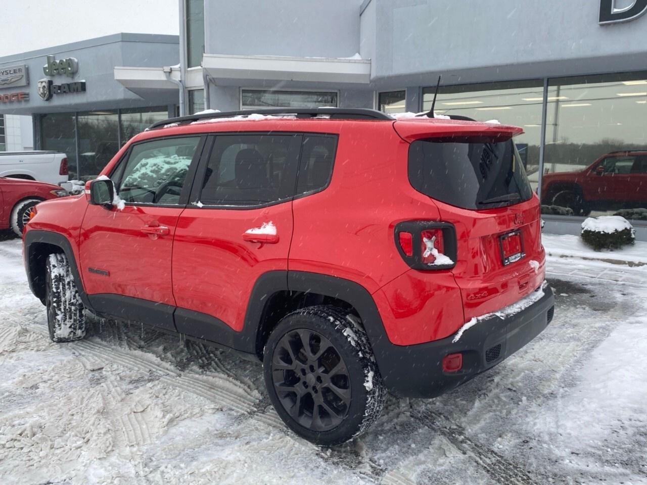 2023 Jeep Renegade (RED) Edition 4x4 *Ltd Avail* Photo