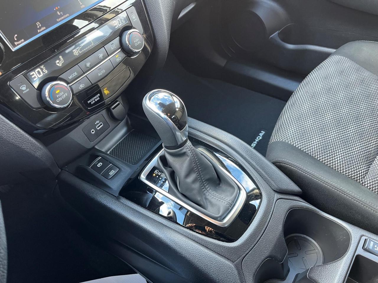 2022 Nissan Qashqai SV 4dr All-wheel Drive Photo