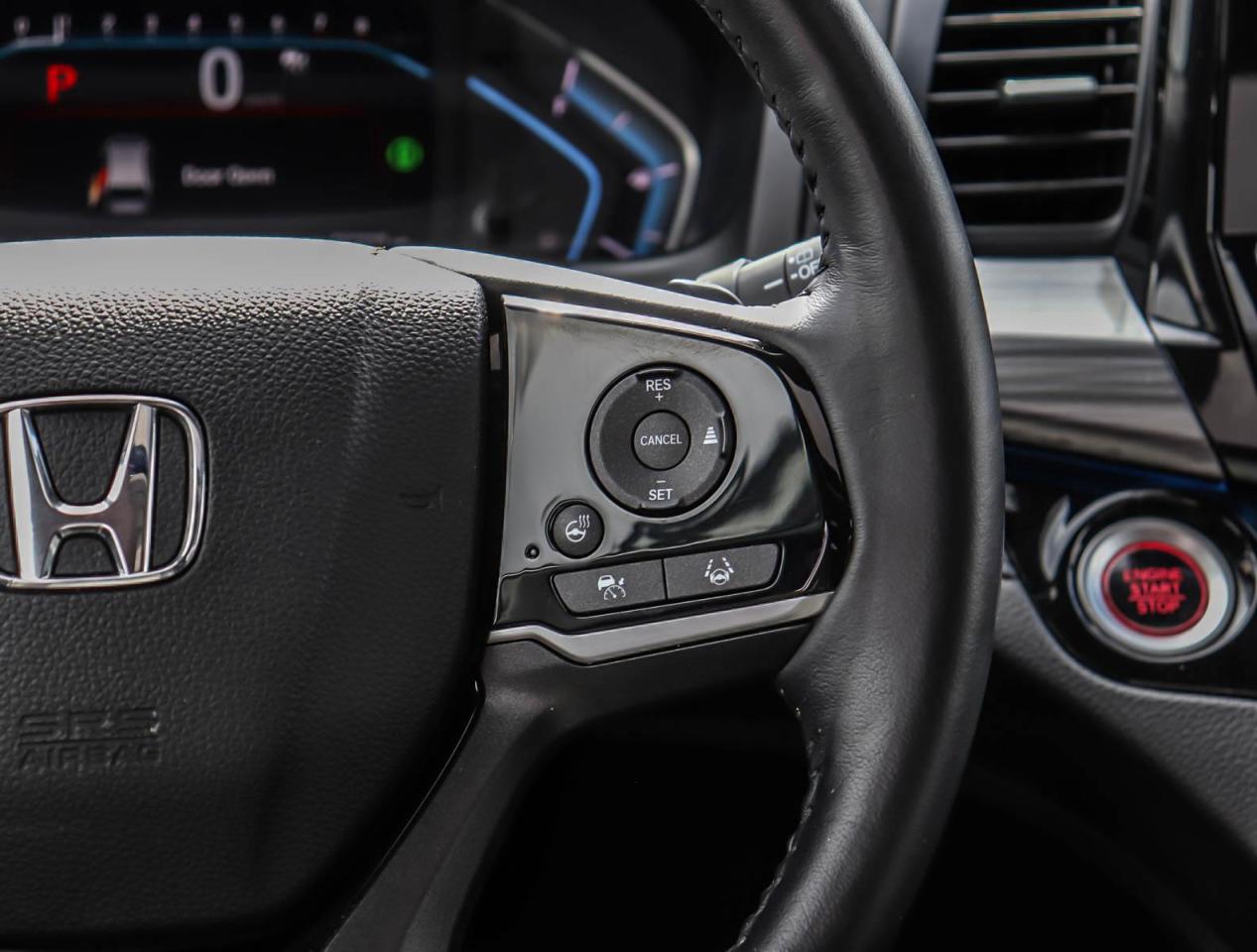 2023 Honda Odyssey Touring Passenger Van Photo