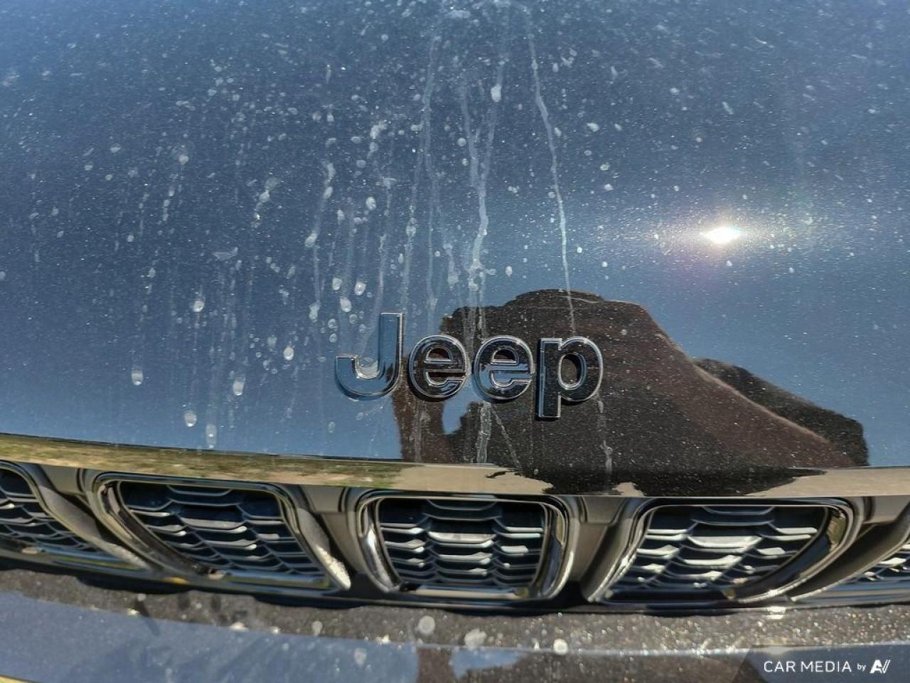 2025 Jeep Grand Cherokee L Laredo 4dr 4x4 Photo