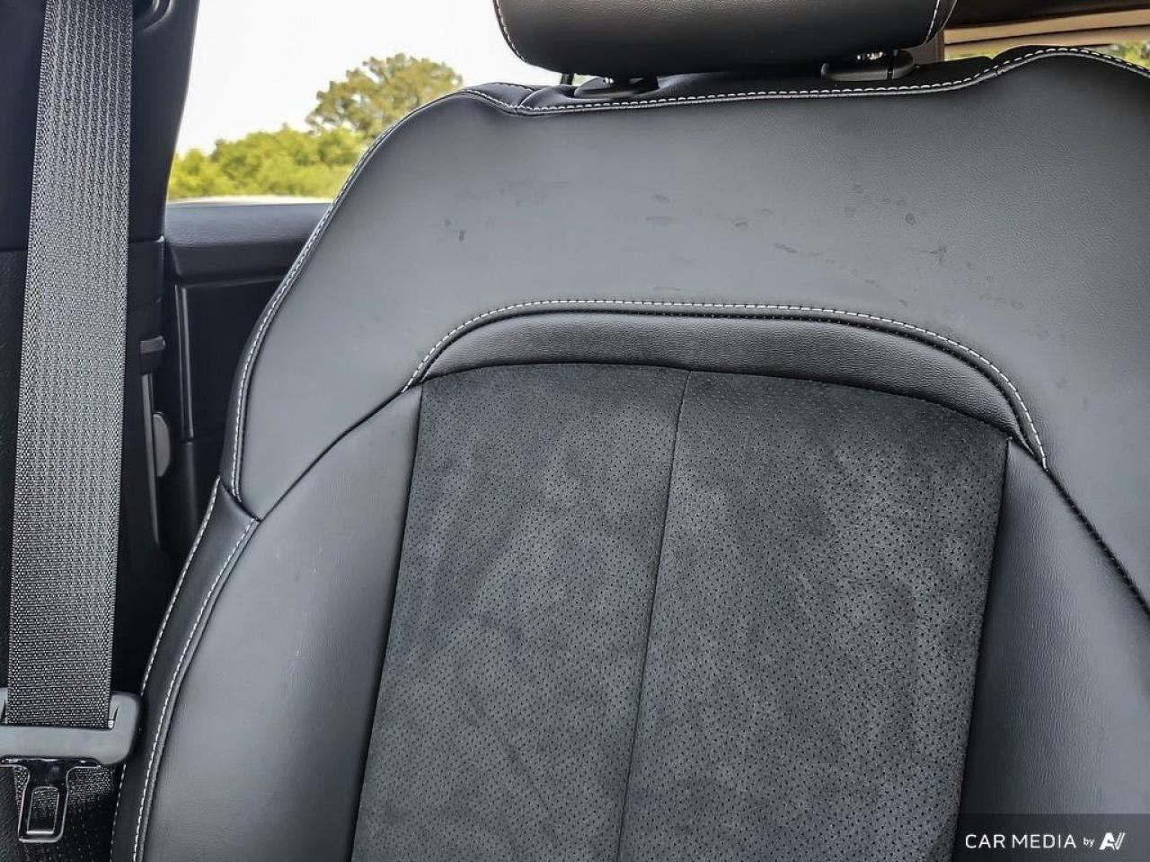 2025 Jeep Grand Cherokee L Laredo 4dr 4x4 Photo