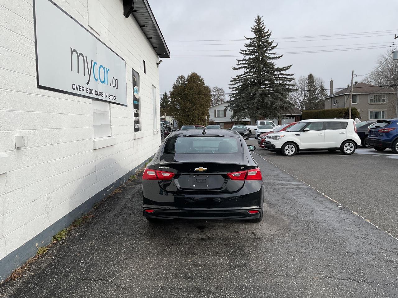 2023 Chevrolet Malibu 1LT 4dr Sedan Photo3