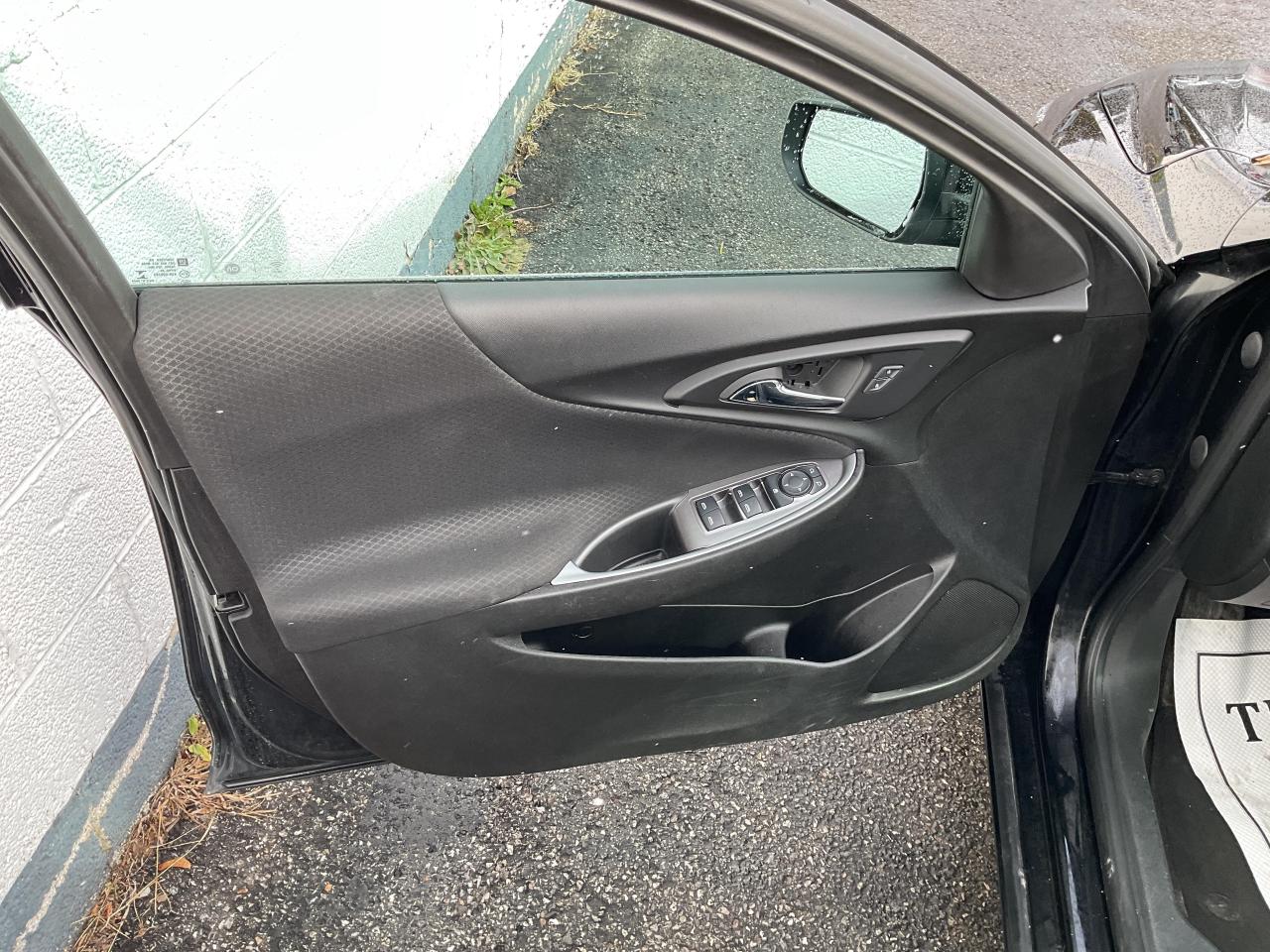 2023 Chevrolet Malibu 1LT 4dr Sedan Photo