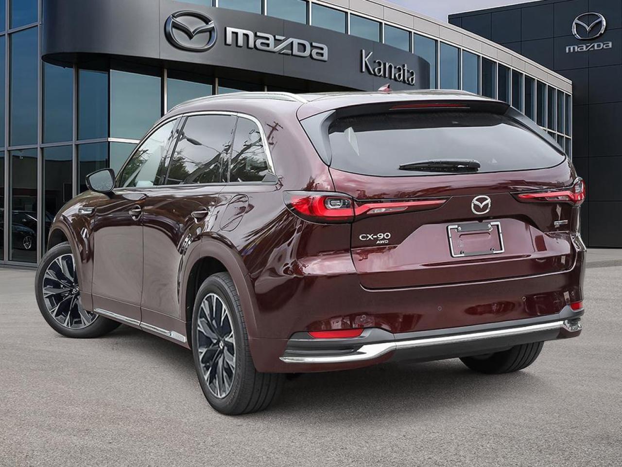 2025 Mazda CX-90 MHEV Signature 4dr i-ACTIV All-Wheel Drive Sport Utility Photo3