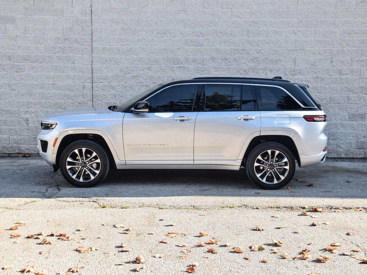 2025 Jeep Grand Cherokee Overland 4dr 4x4 Photo