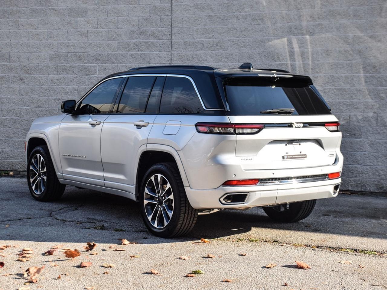 2025 Jeep Grand Cherokee Overland 4dr 4x4 Photo