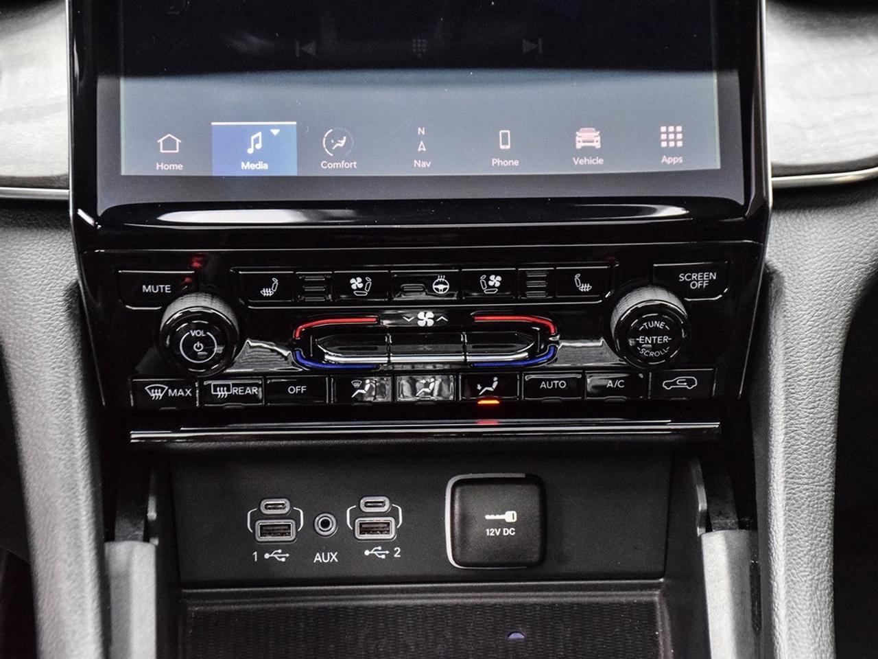 2025 Jeep Grand Cherokee Overland 4dr 4x4 Photo