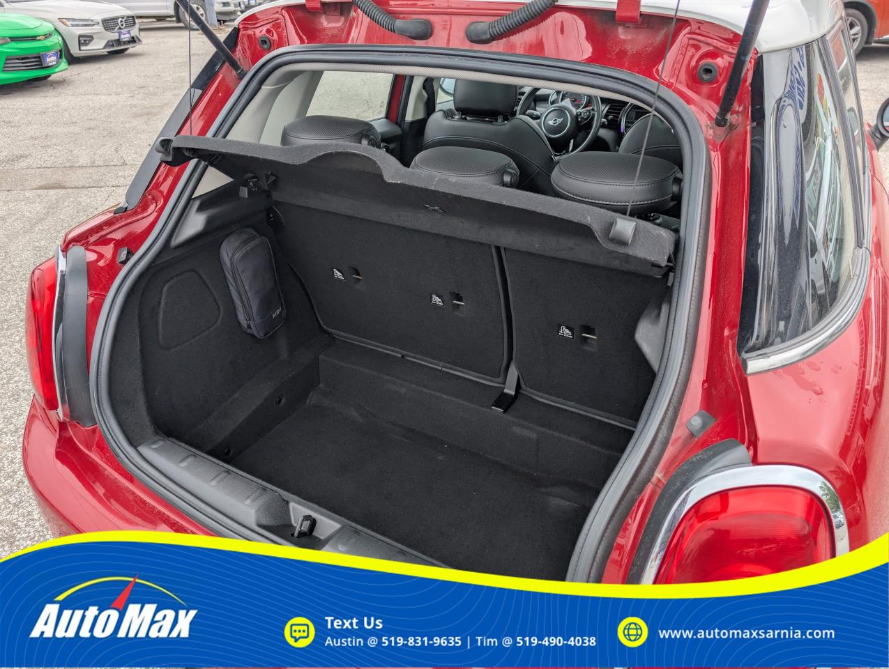 2015 MINI 5 Door Cooper 4dr Hatchback Photo