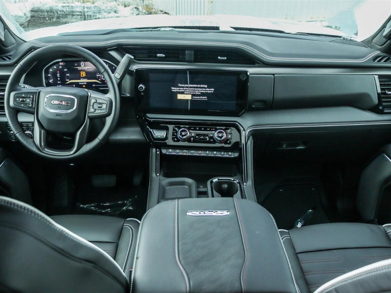 2026 GMC SIERRA 2500HD Crew Cab Standard Box 4-Wheel Drive AT4X Photo