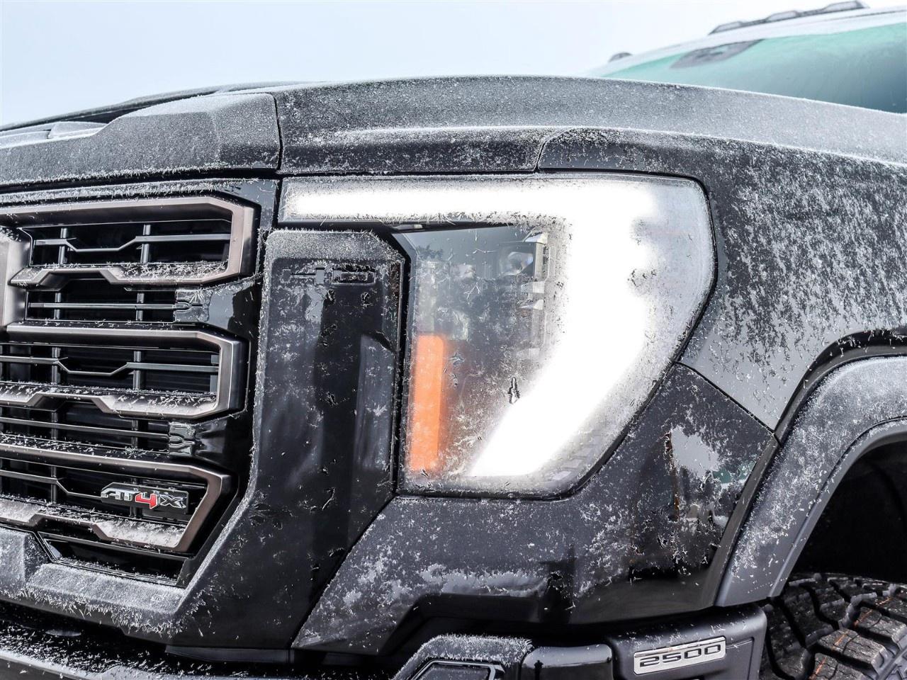 2026 GMC SIERRA 2500HD Crew Cab Standard Box 4-Wheel Drive AT4X Photo