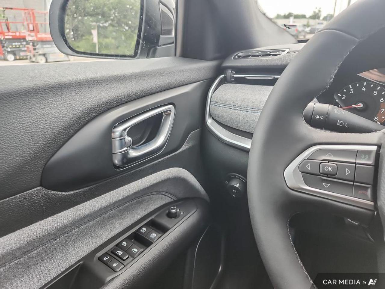 2025 Jeep Compass North 4dr 4x4 Photo