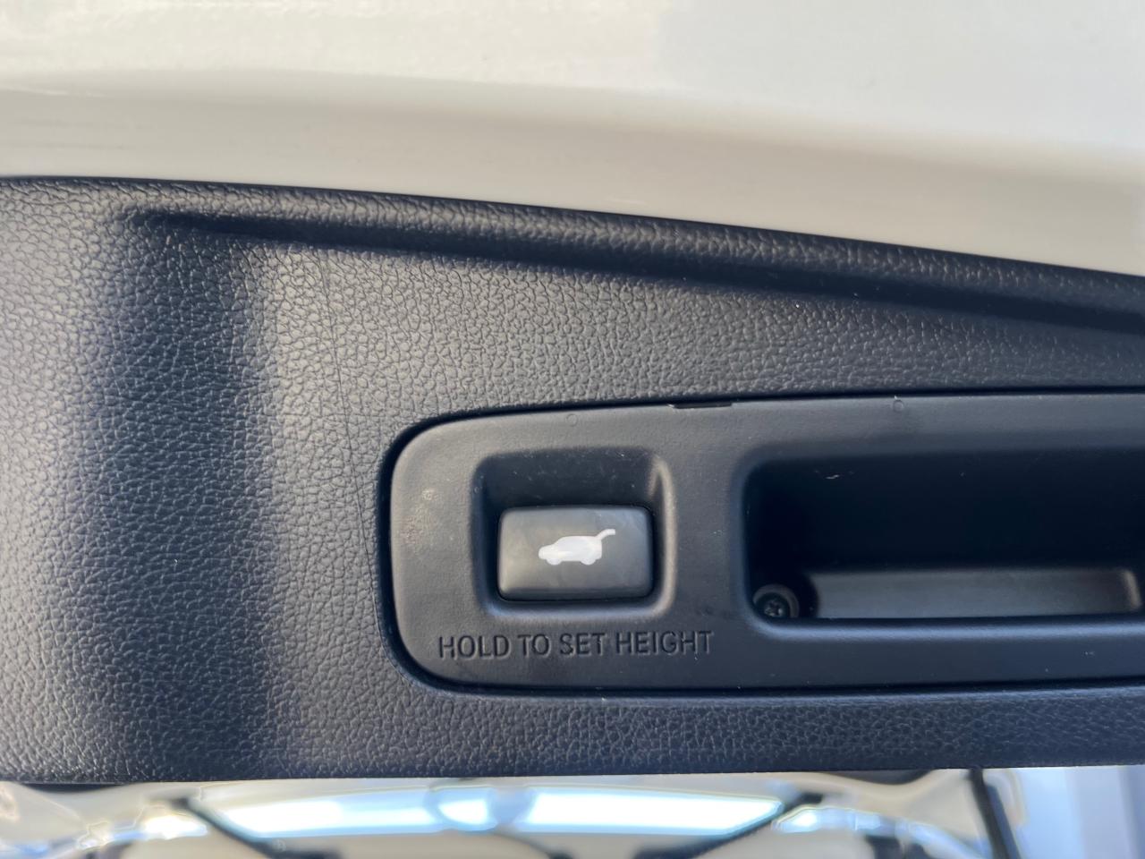 2020 Honda CR-V Black Edition 4dr All-Wheel Drive Photo