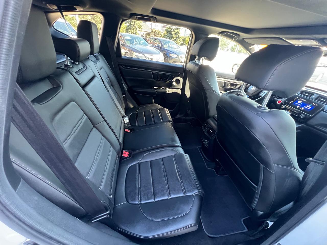 2020 Honda CR-V Black Edition 4dr All-Wheel Drive Photo