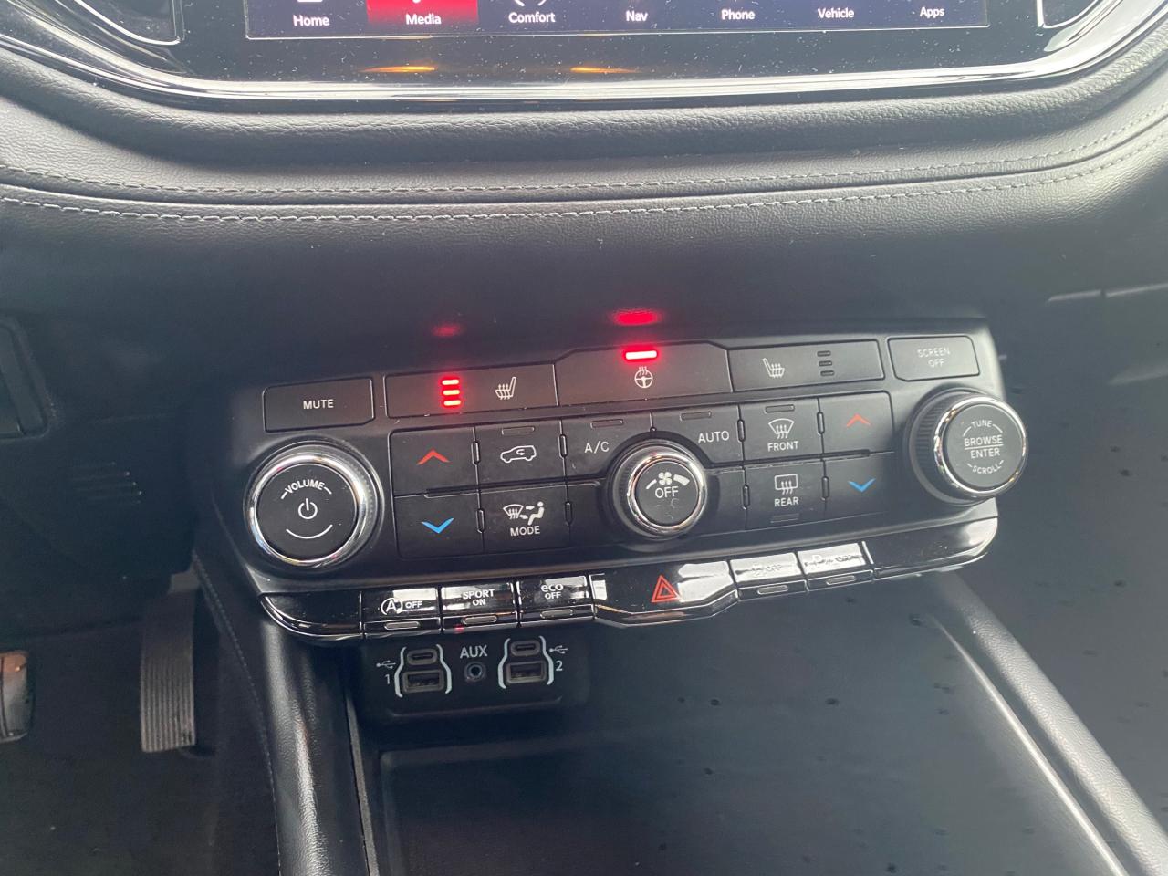 2022 Dodge Durango SXT 4dr All-wheel Drive Photo