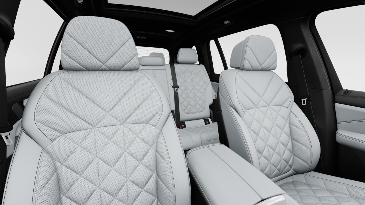 2026 BMW X7 xDrive40i 4dr All-Wheel Drive Sports Activity Vehicle Photo