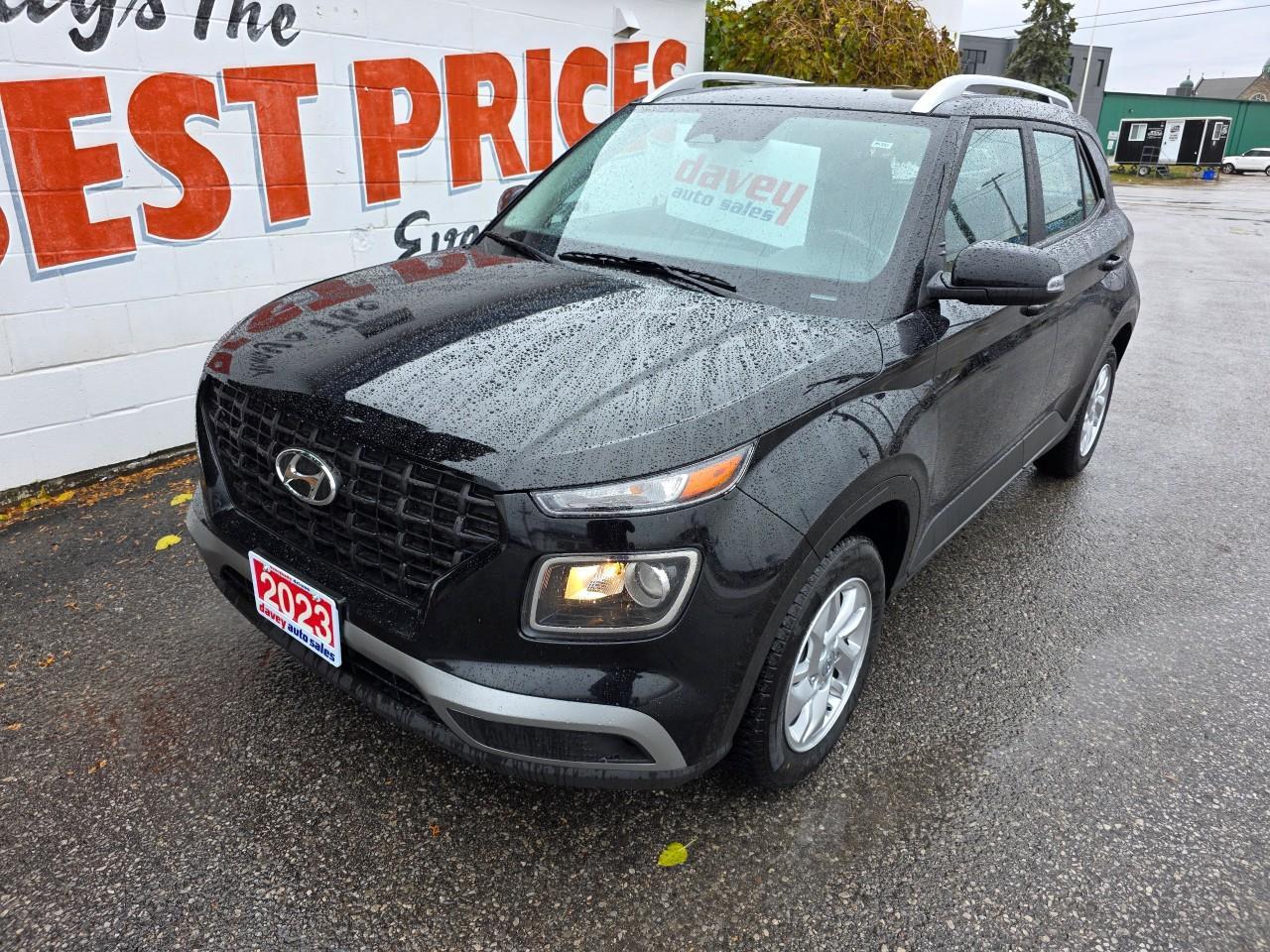 2023 Hyundai Venue Preferred 4dr Front-Wheel Drive Photo0