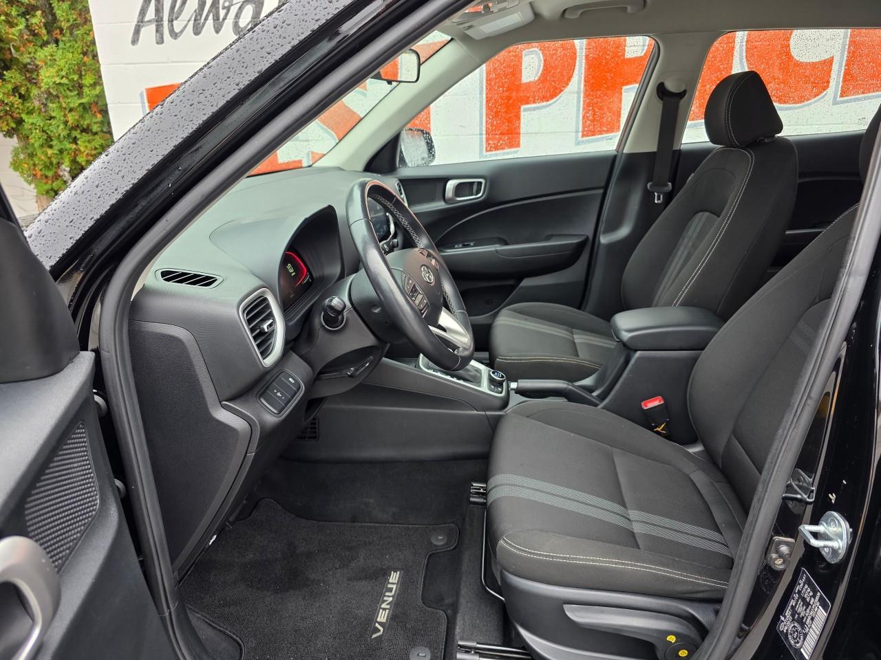 2023 Hyundai Venue Preferred 4dr Front-Wheel Drive Photo