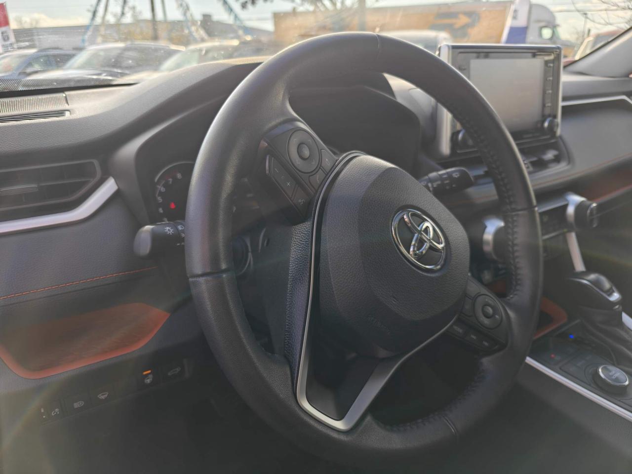2021 Toyota RAV4 Trail 4dr All-Wheel Drive Photo3