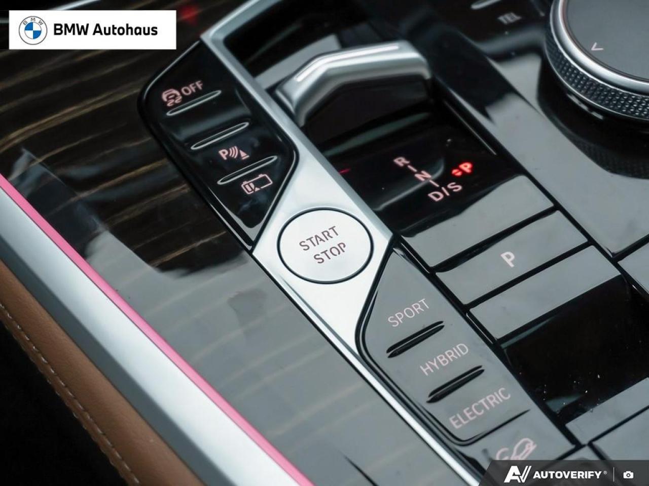 2025 BMW X5 X5 xDrive50e Plug-In Hybrid Photo