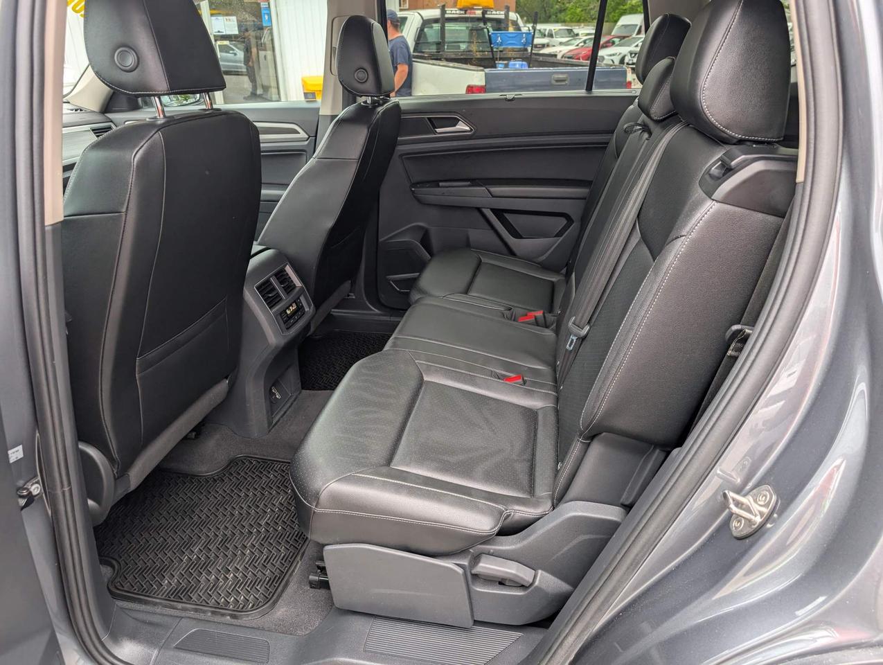 2019 Volkswagen Atlas 3.6 FSI Comfortline 4dr All-Wheel Drive 4MOTION Photo