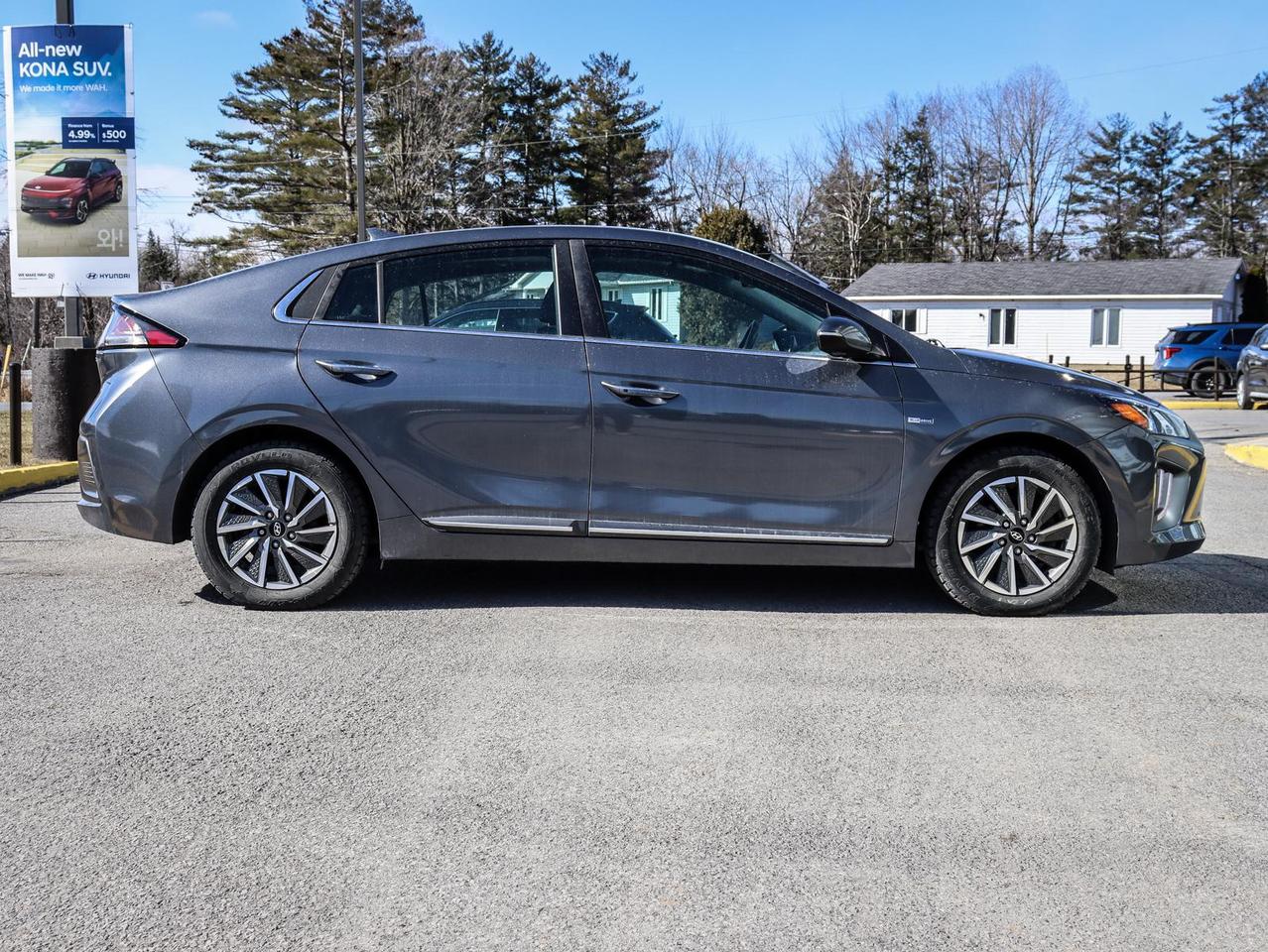 2020 Hyundai Ioniq EV Ultimate 4dr Hatchback Photo