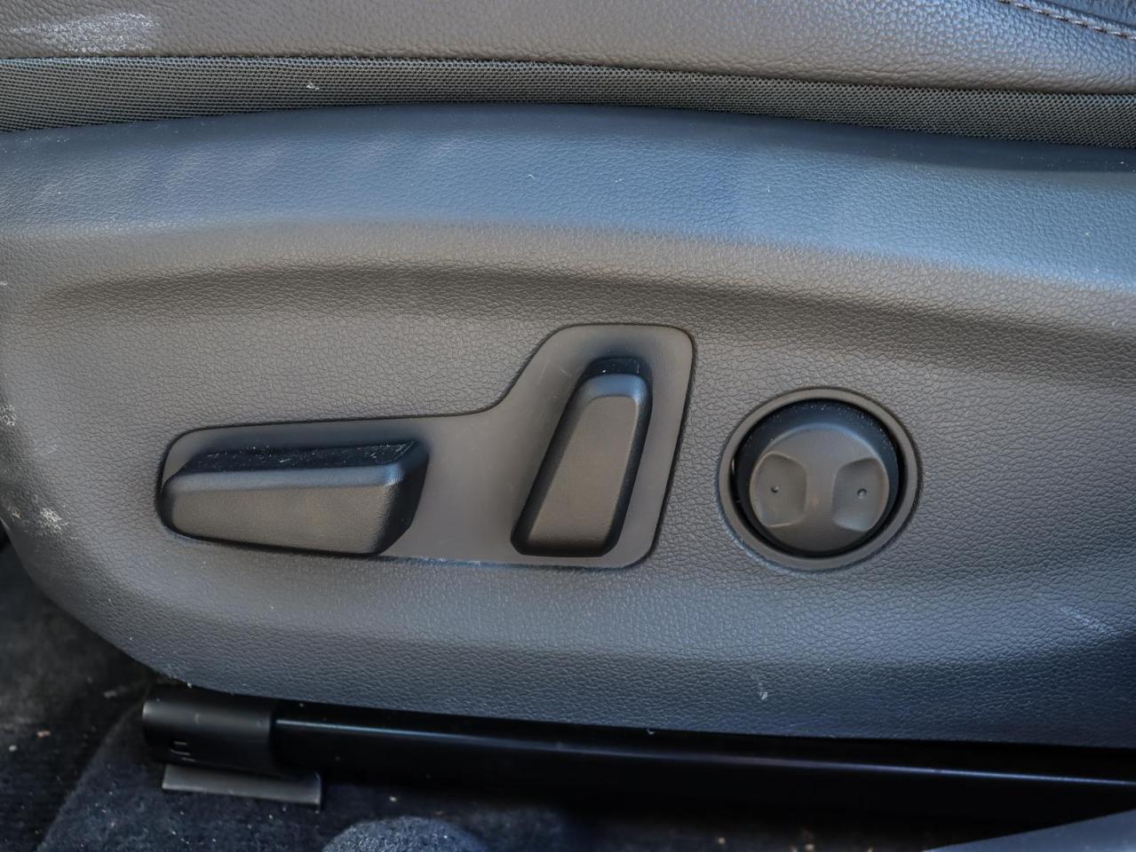 2020 Hyundai Ioniq EV Ultimate 4dr Hatchback Photo