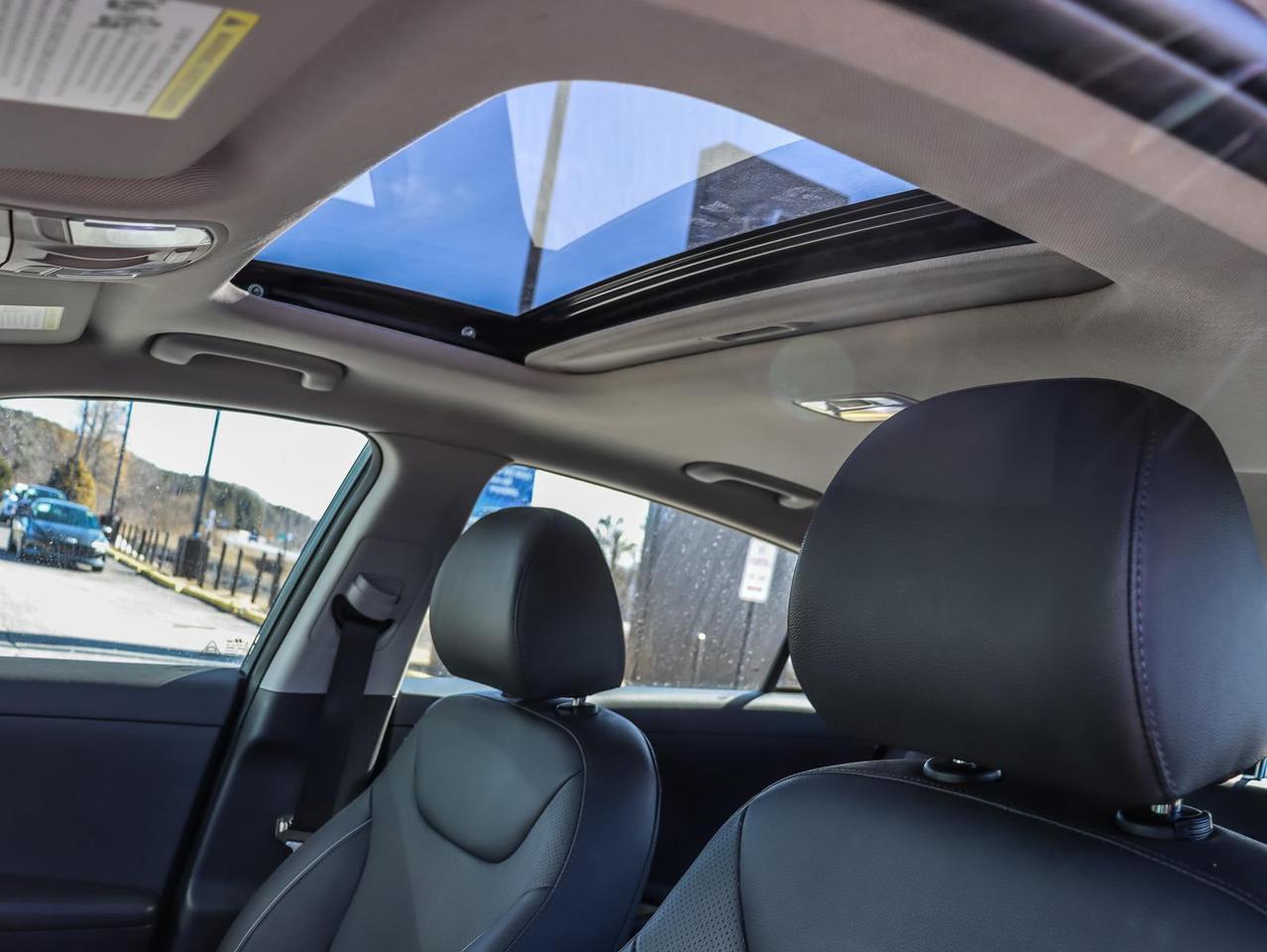 2020 Hyundai Ioniq EV Ultimate 4dr Hatchback Photo