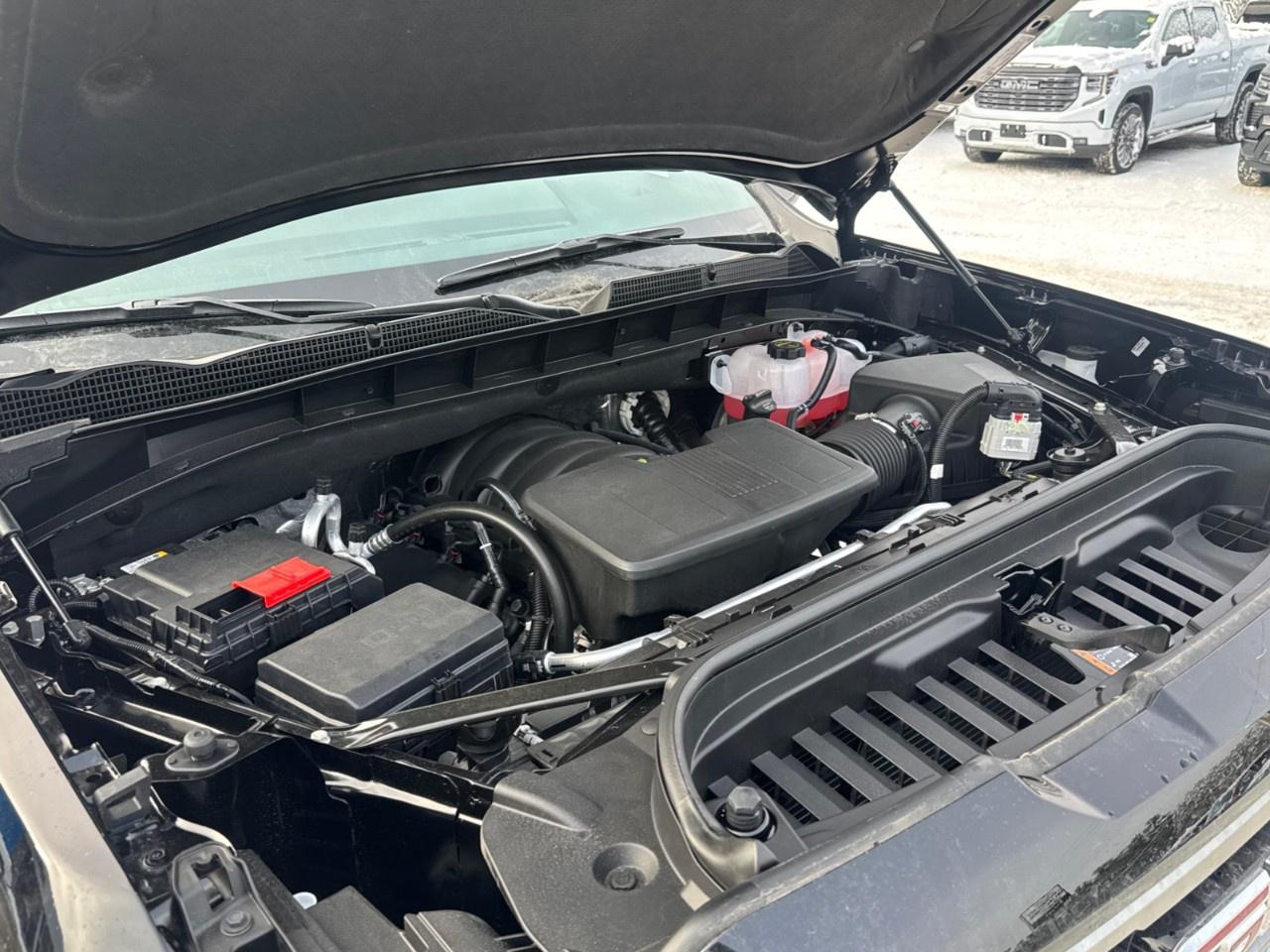 2026 GMC Sierra 1500 Crew Cab Short Box 4-Wheel Drive AT4 Photo