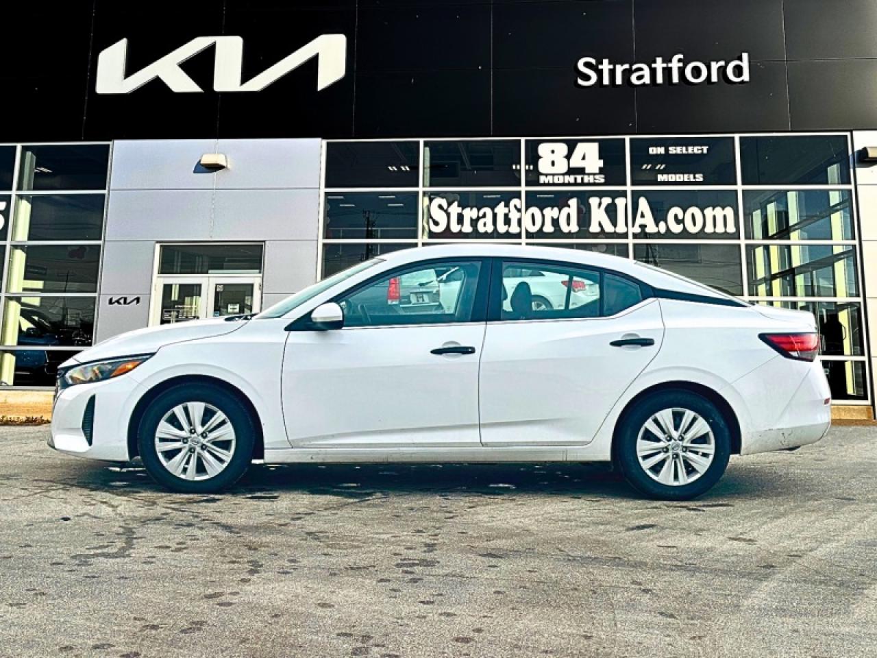 2025 Nissan Sentra SV Photo