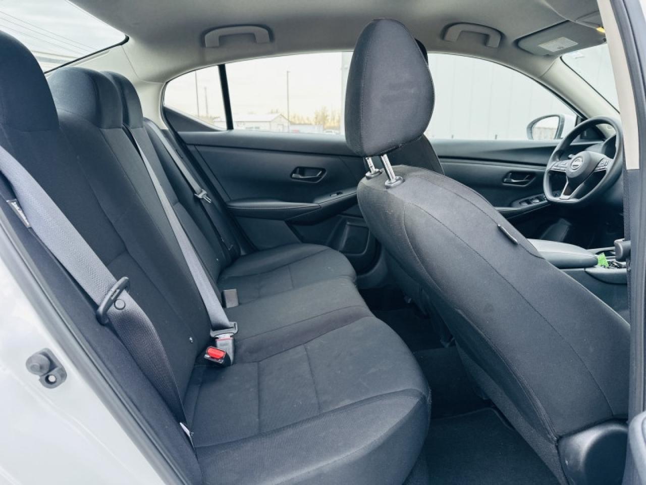 2025 Nissan Sentra SV Photo