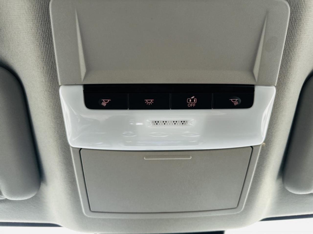 2025 Nissan Sentra SV Photo