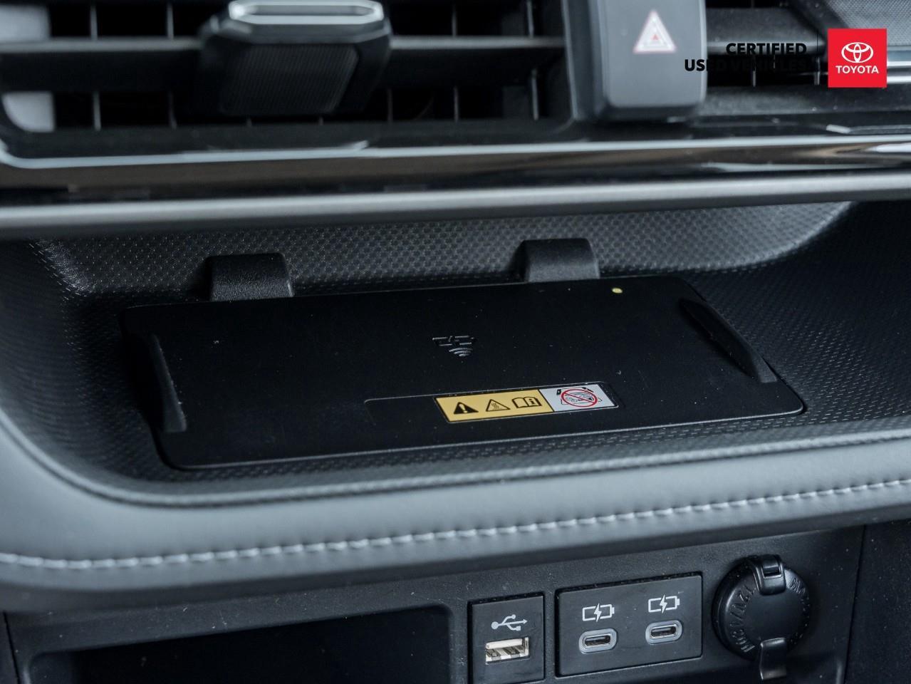 2023 Toyota Highlander XLE 4dr All-wheel Drive Photo