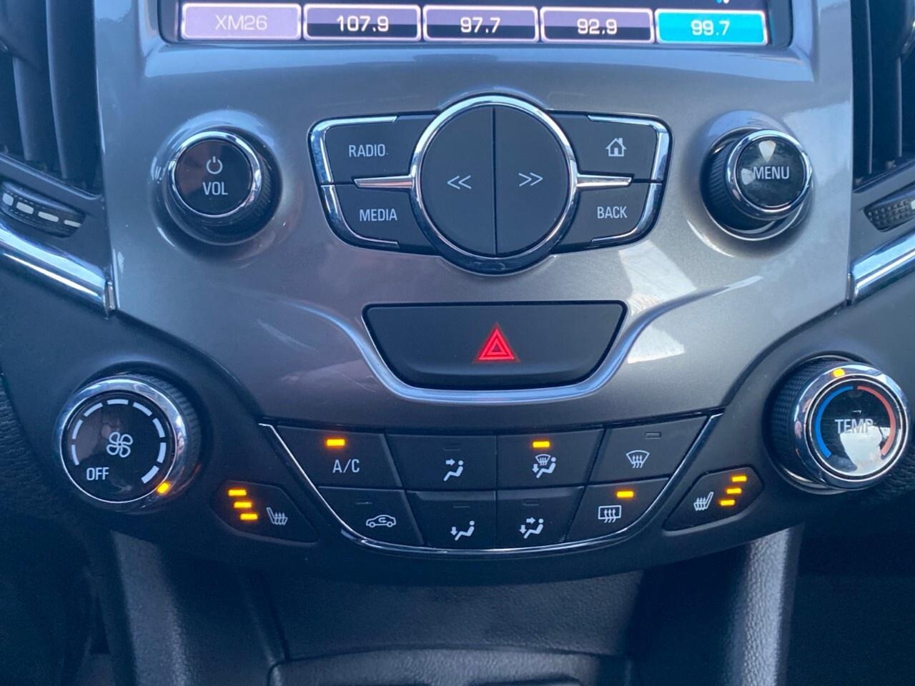 2018 Chevrolet Cruze Sedan LT (Automatic) Photo