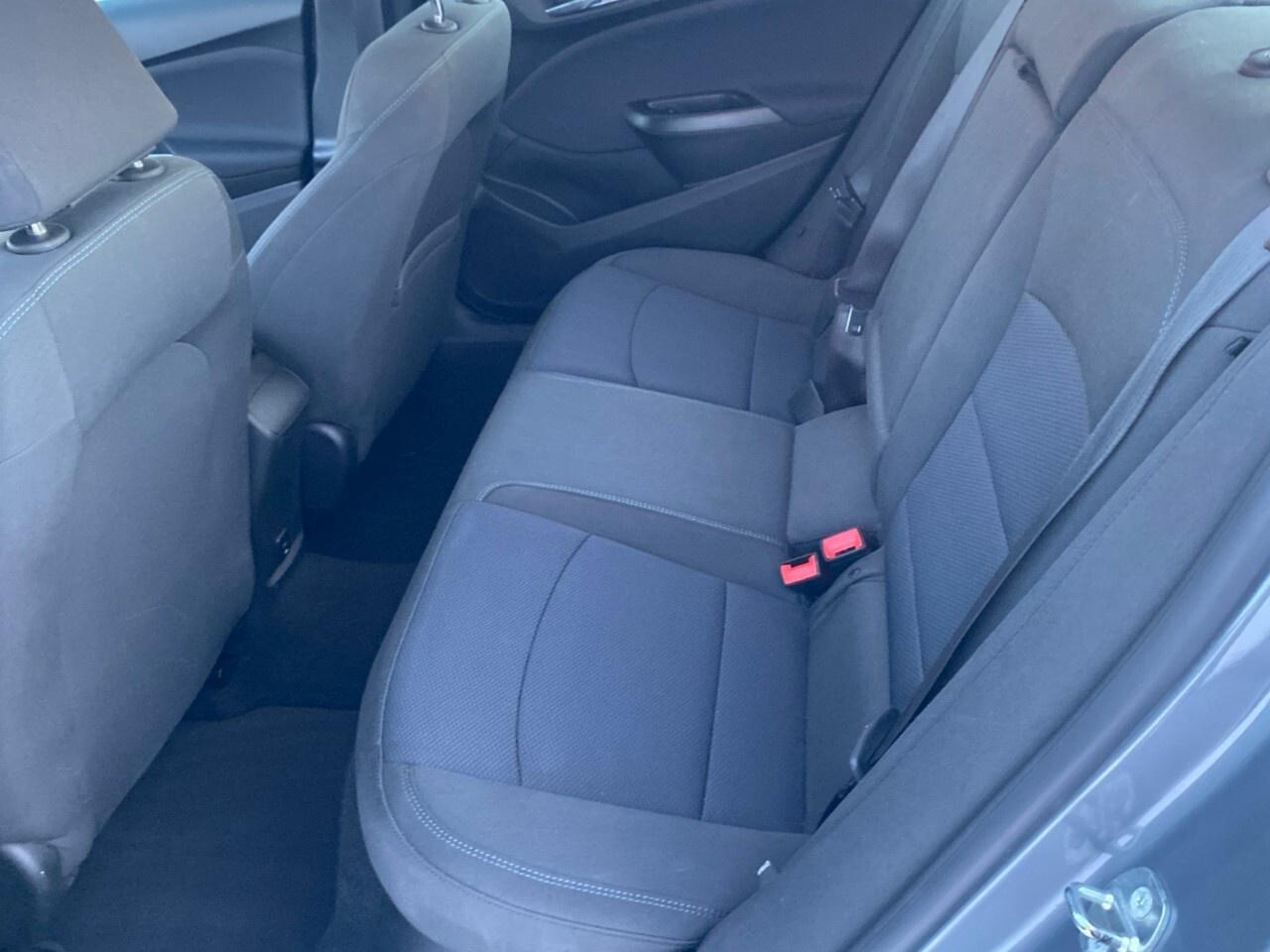 2018 Chevrolet Cruze Sedan LT (Automatic) Photo