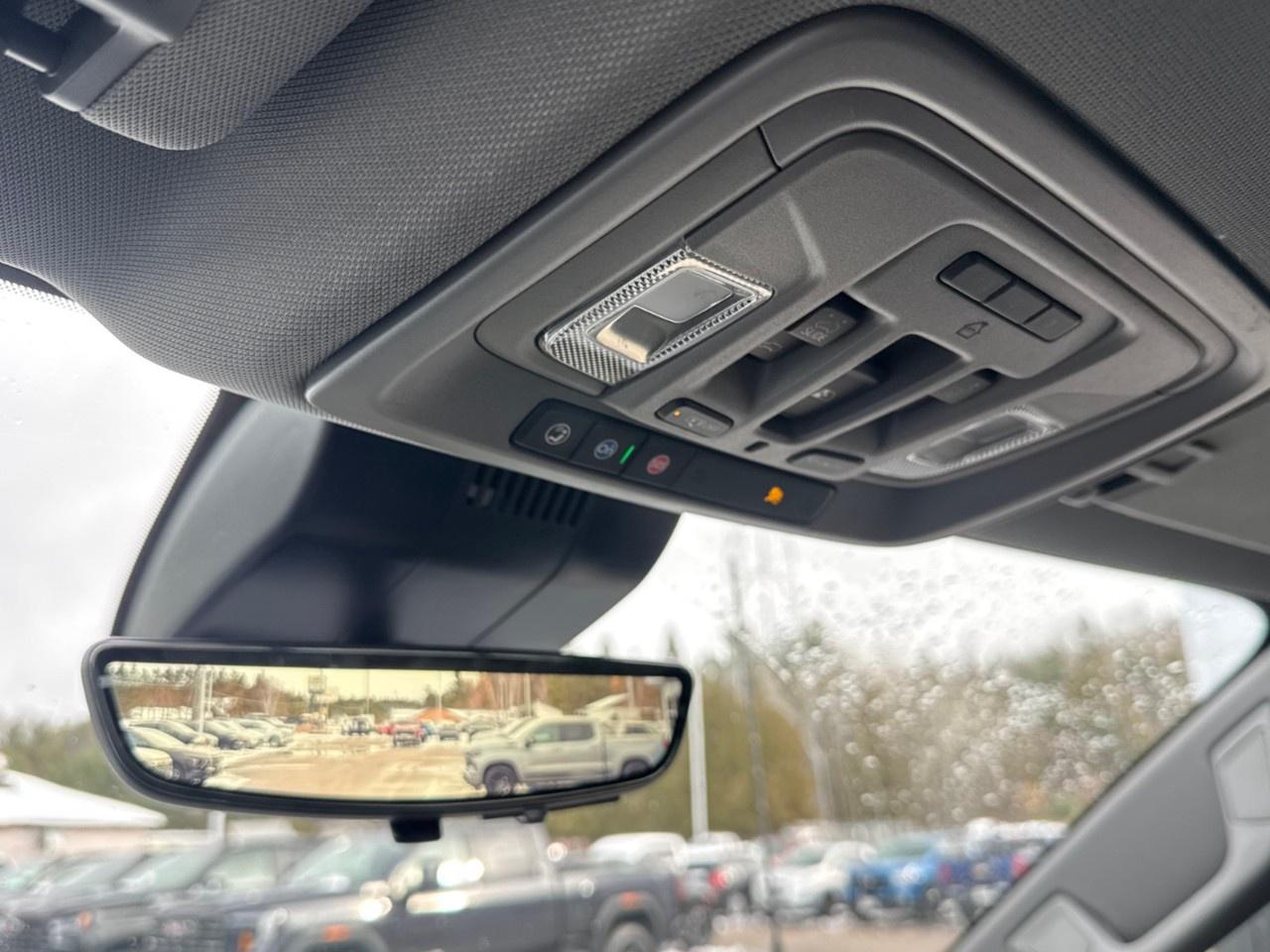 2026 GMC SIERRA 2500HD Crew Cab Standard Box 4-Wheel Drive Denali Photo