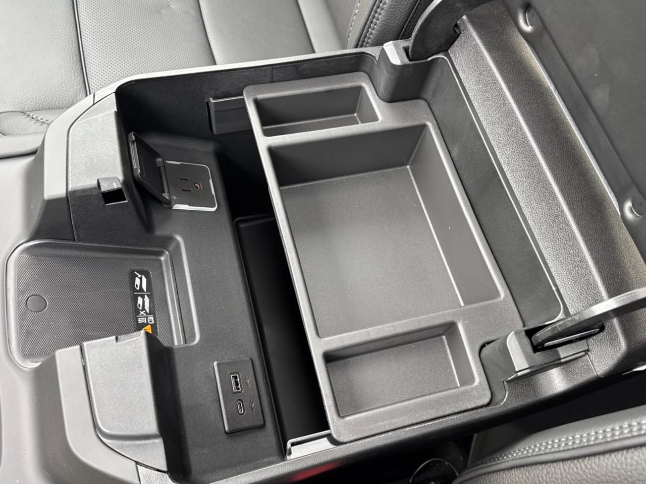 2026 GMC SIERRA 2500HD Crew Cab Standard Box 4-Wheel Drive Denali Photo