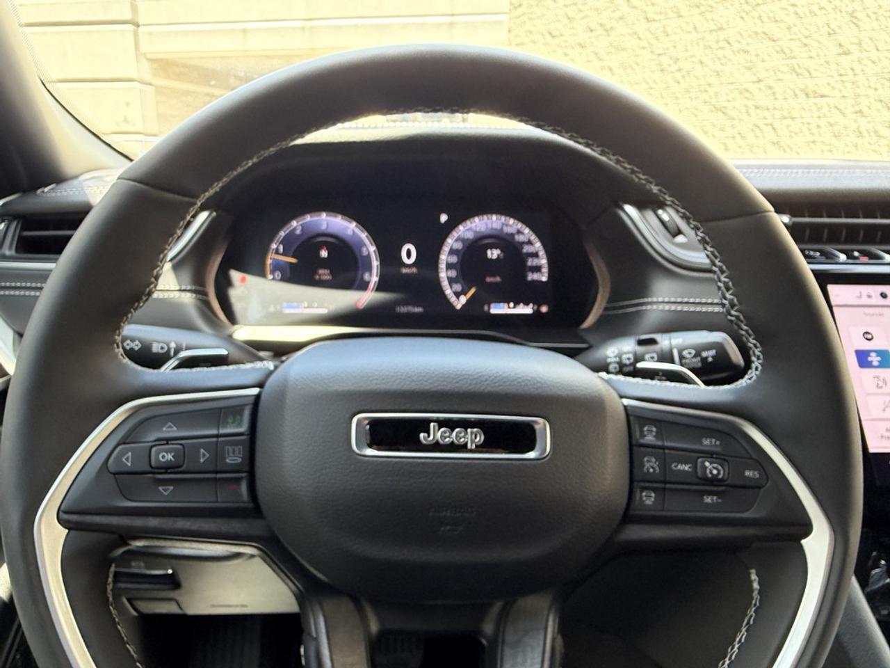 2025 Jeep Grand Cherokee Limited 4dr 4x4 Photo
