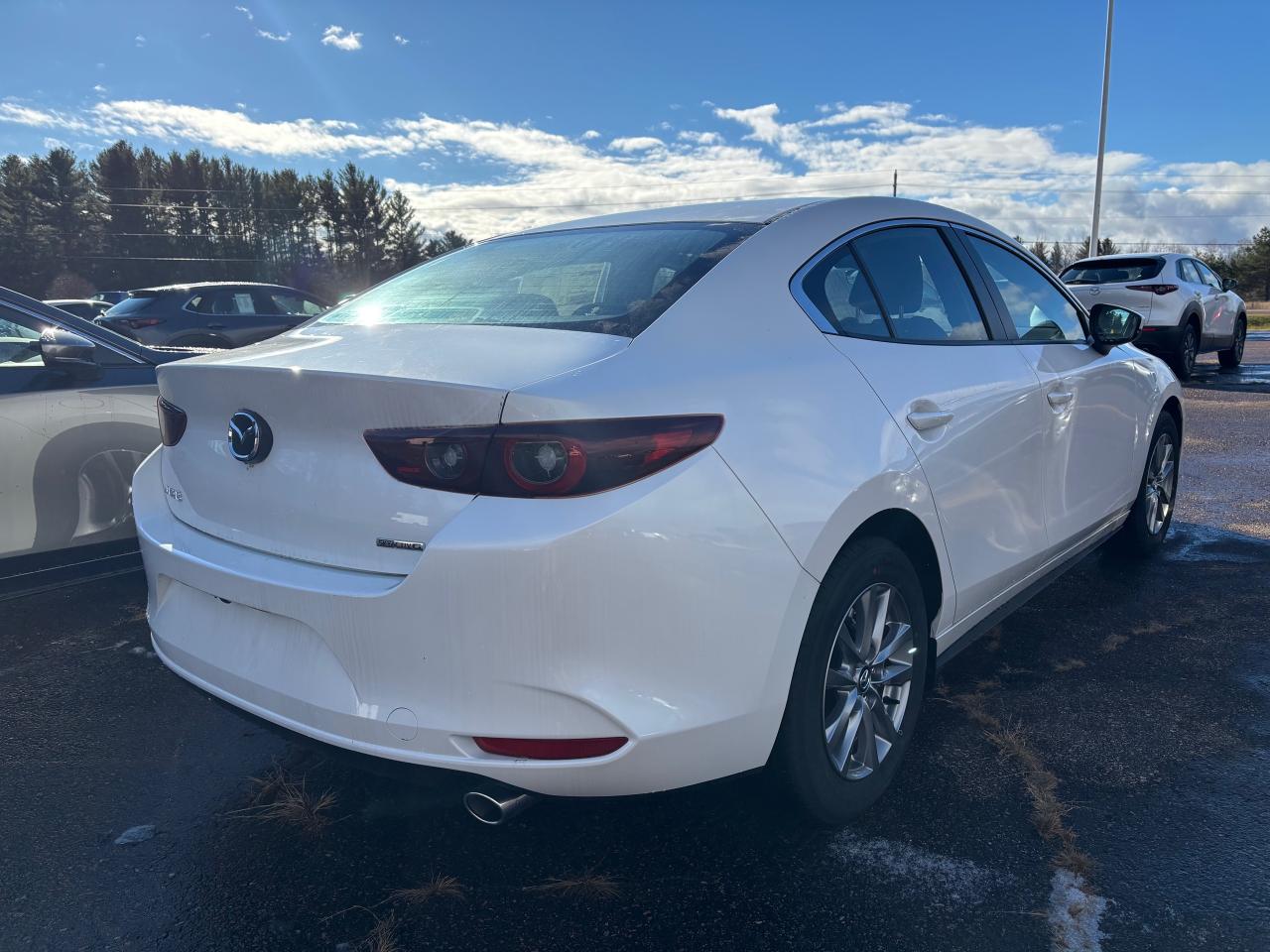 2025 Mazda 3 GS (A6) 4dr Front-Wheel Drive Sedan Photo