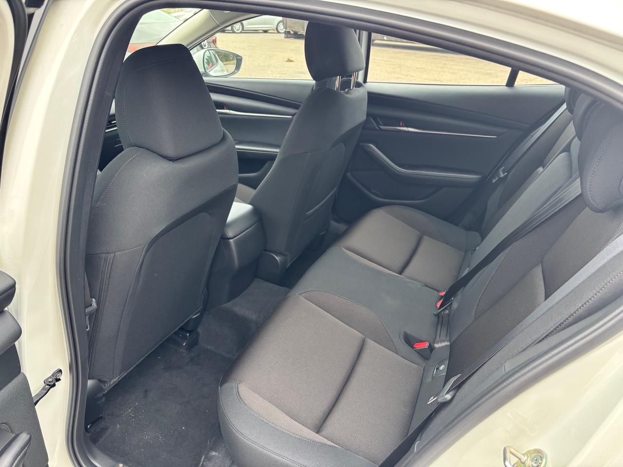 2025 Mazda 3 GS (A6) 4dr Front-Wheel Drive Sedan Photo4