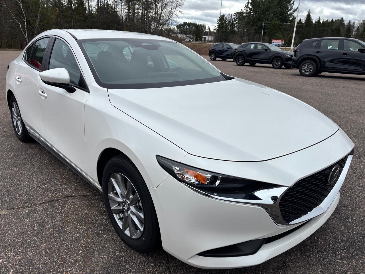 2025 Mazda 3 GS (A6) 4dr Front-Wheel Drive Sedan Photo