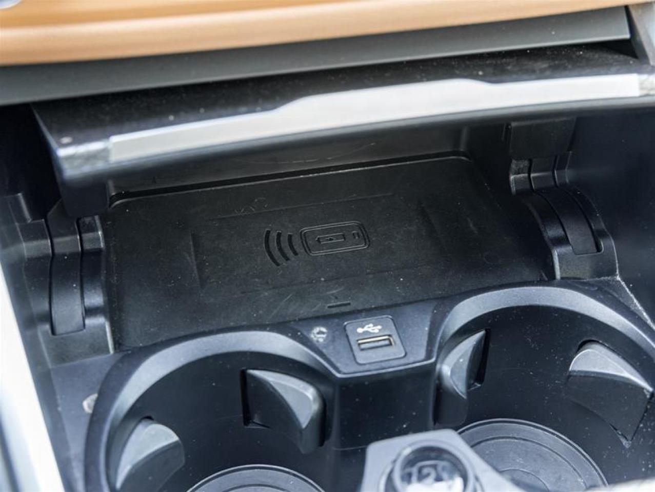 2023 BMW 330 i xDrive 4dr All-Wheel Drive Sedan Photo