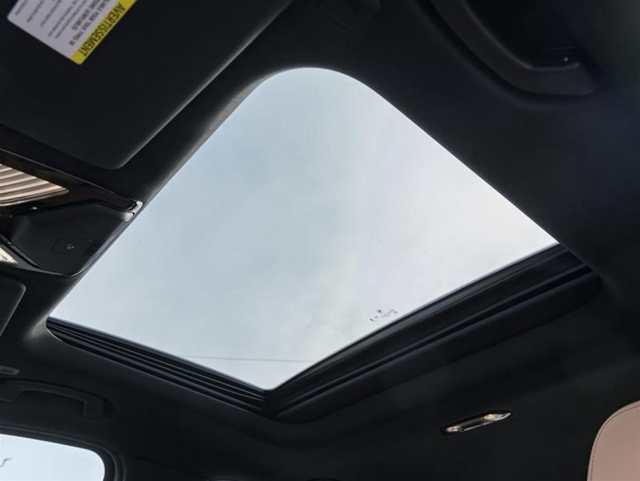 2023 BMW 330 i xDrive 4dr All-Wheel Drive Sedan Photo